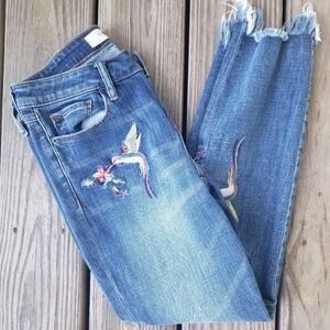 Buckle! Hummingbird Flower Embroidered Blue Raw Hem Cotton Jeans!